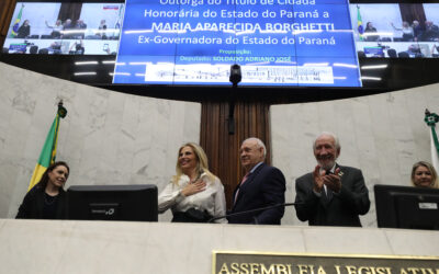 Vice-presidente do Pró-Paraná Cida Borghetti é homenageada com título de cidadã honorária do Paraná