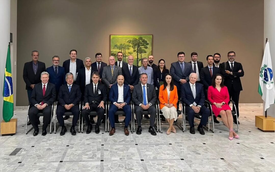 Pró-Paraná marca presença em reunião do Destrava Logística