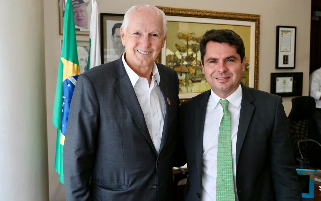 Em reunião, presidente da Alep recebe Marcos Domakoski