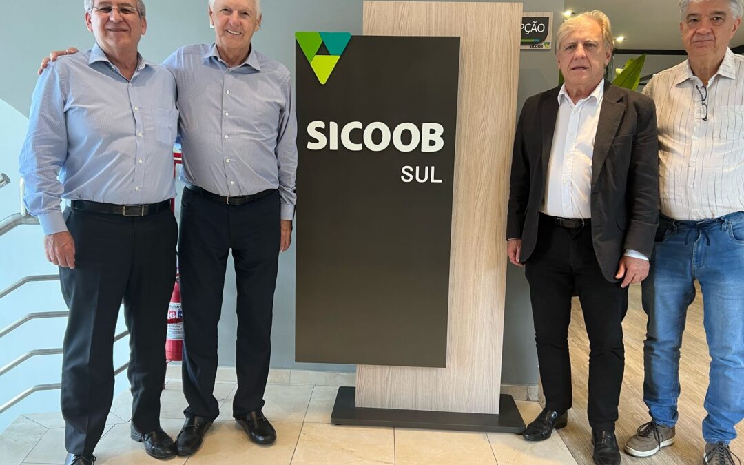 Sicoob passa a integrar o corpo de Mantenedores do Movimento Pró-Paraná